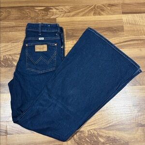 Wrangler Women's Flare Jeans in Dark Blue